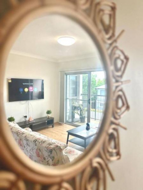 Sweet Mango Hill Apartment w Convenient Location, North Lakes
